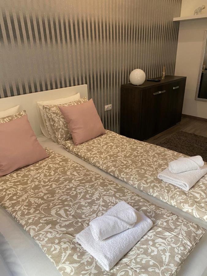 Budapest Central Andrassy Apartment ภายนอก รูปภาพ